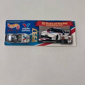 1997 Hot wheels Mattel 10 Years Racing Diamond Collectors Set Valvoline SynPower